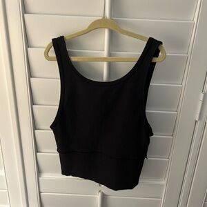 lululemon power pivot tank in black size 2